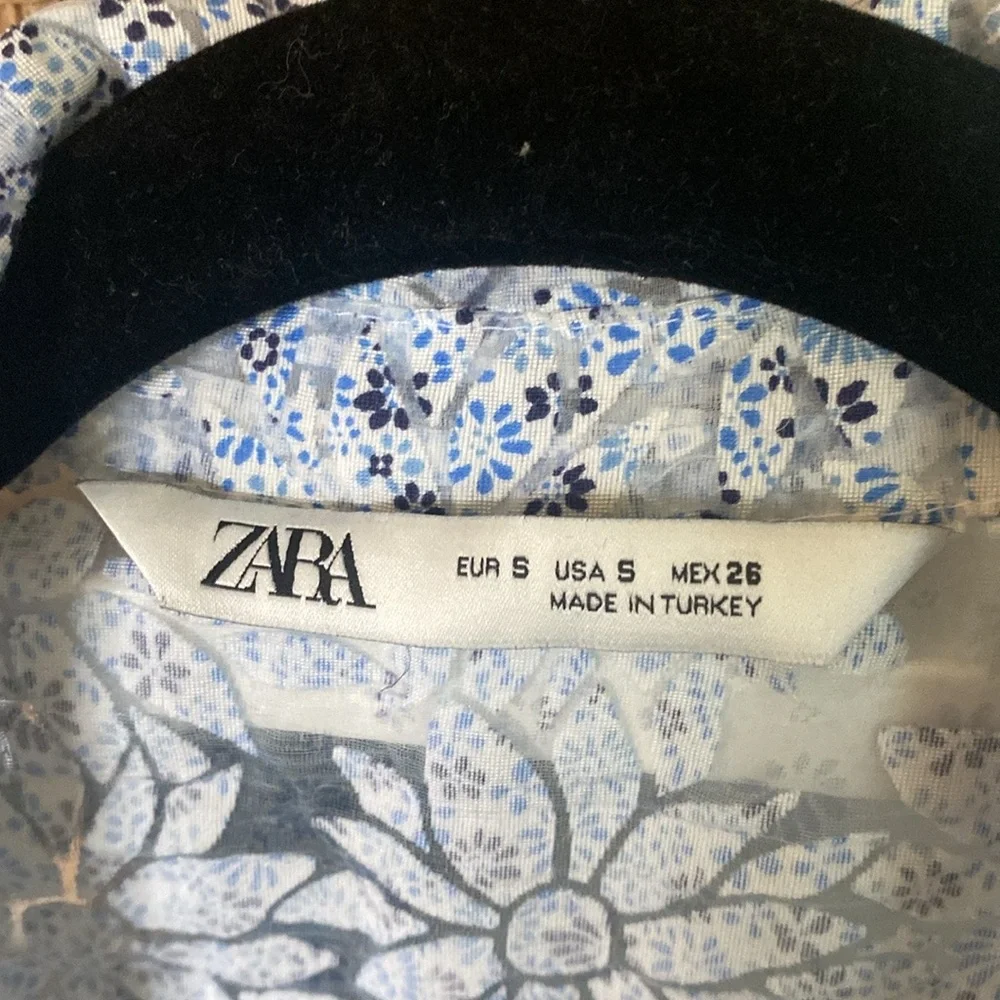 Zara Puff Sleeves Blue and White Floral Semi Sheer Cropped Top
